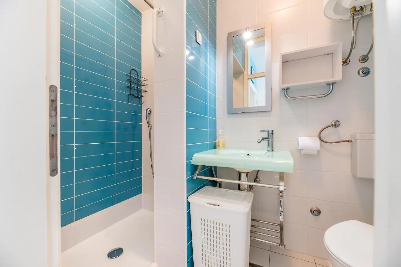 Beach Holiday Baska Apartman