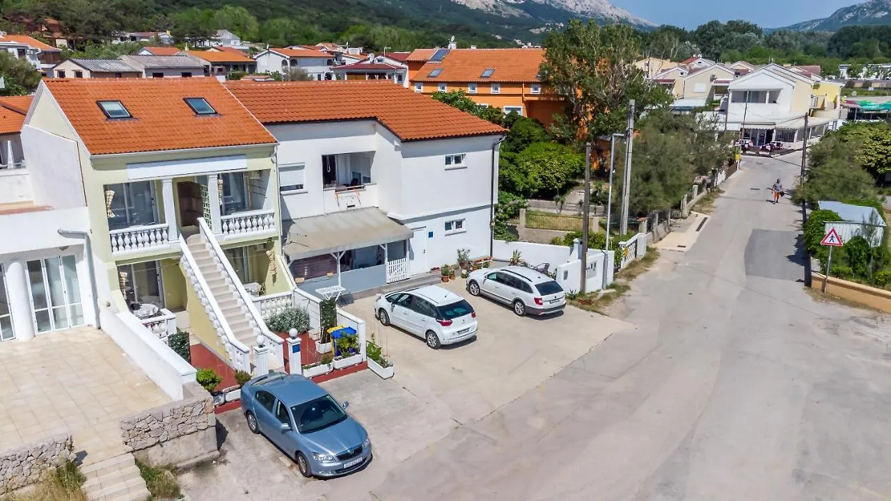 Apartment Beach Holiday Baska