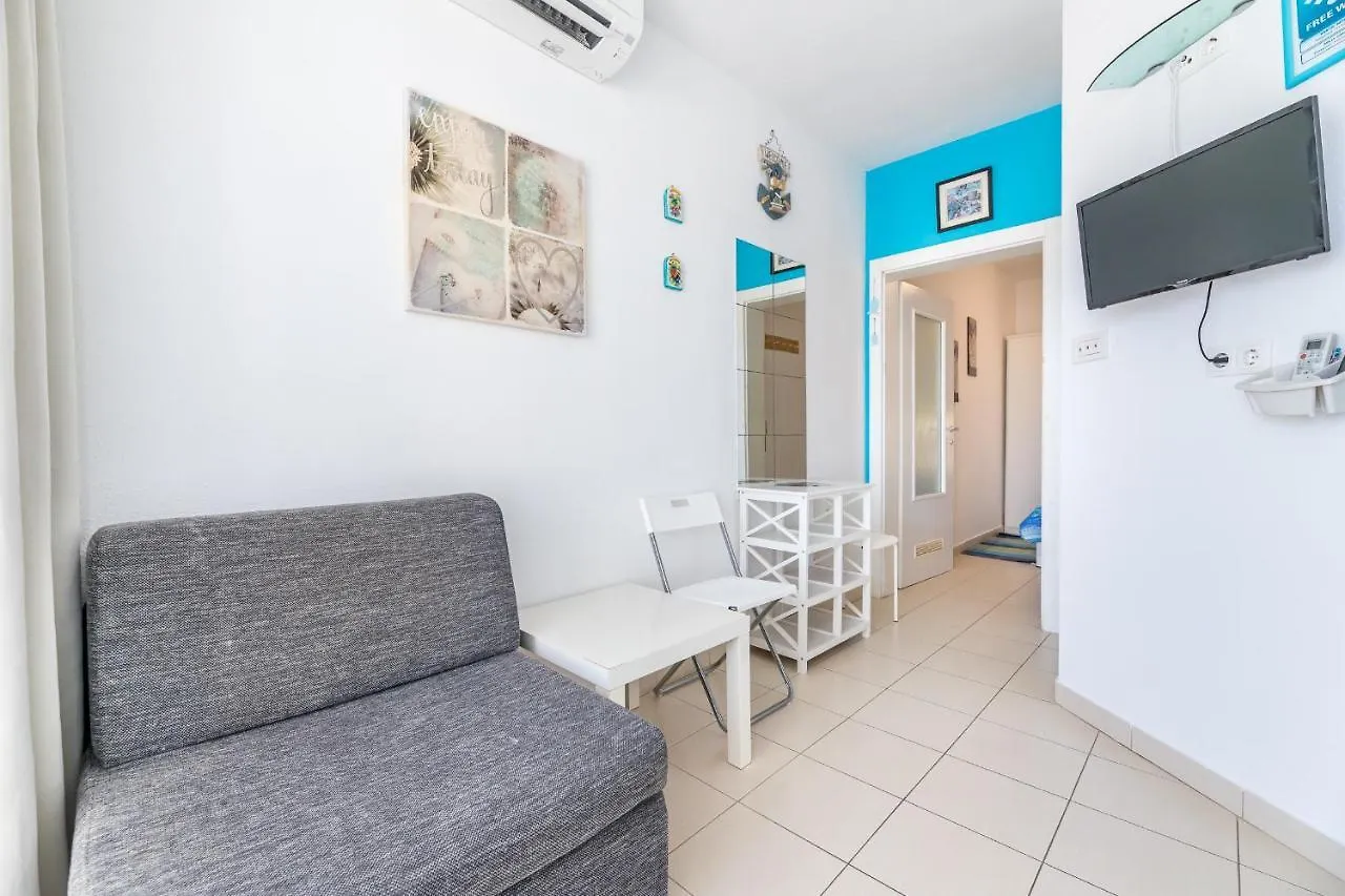 Apartment Beach Holiday Baska